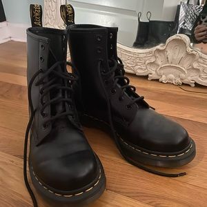 Dr Marten’s Leather Lace up Boots